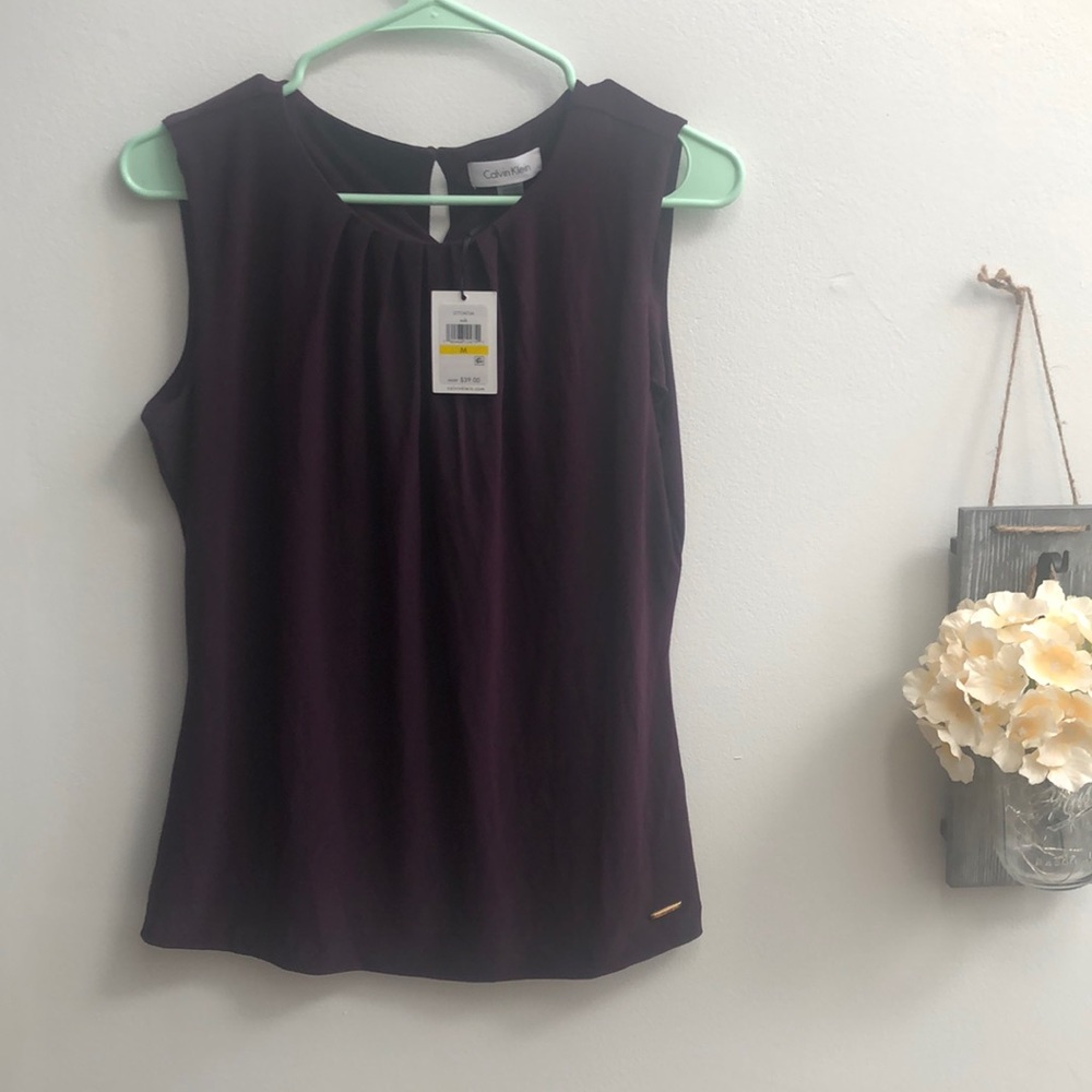 Calvin Klein- Pleated Neck Sleeveless Blouse